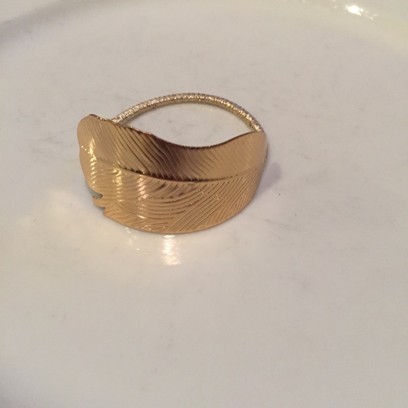 🪶 Awesome Metallic Metal Boho Feather Hair Tie In Gold Or Silver 🪶 - Picture 5 of 8